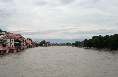 UP banned from spending on Ganga projects